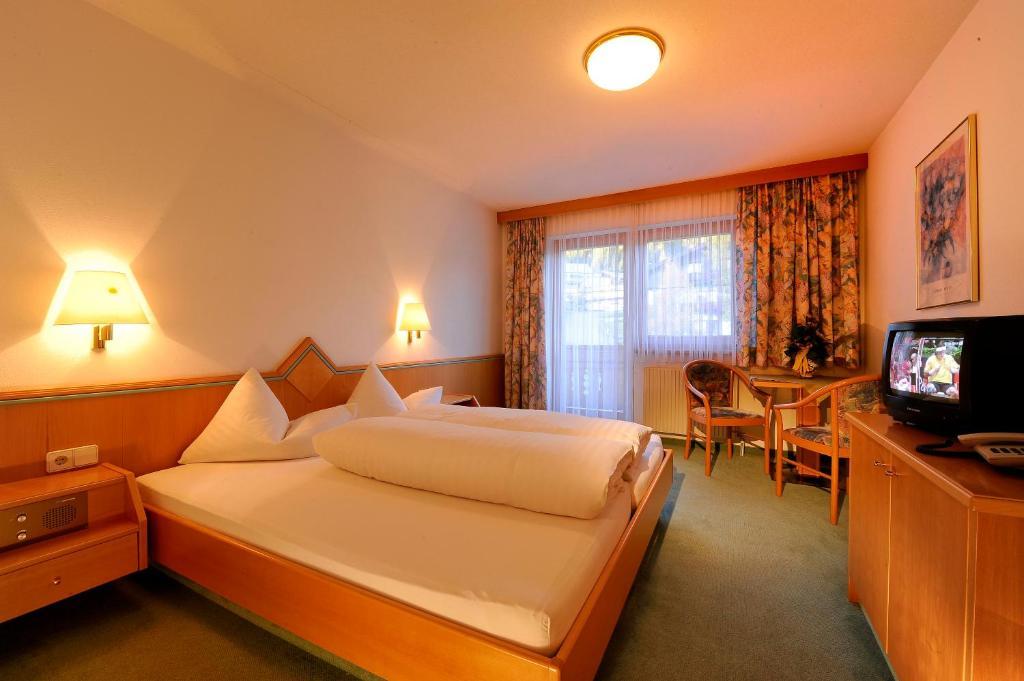 Hotel Belmont Fiss Kamer foto